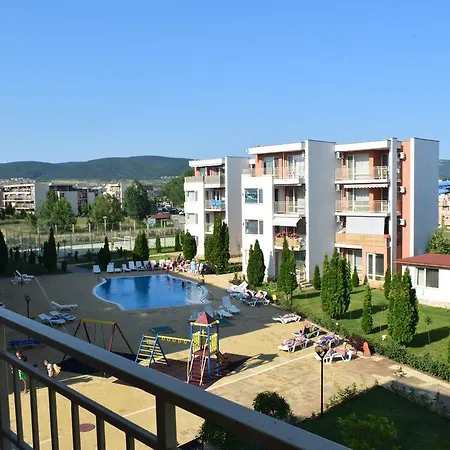 Апартамент Nessebar Fort Club Studio